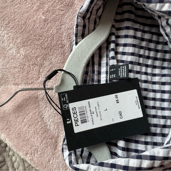 A line, classic gigham dress, tag on never worn sz 10 - Picture 5 of 5